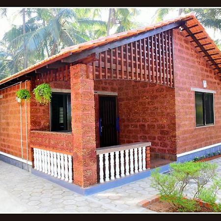 Tiny Waves Villa Udupi Buitenkant foto